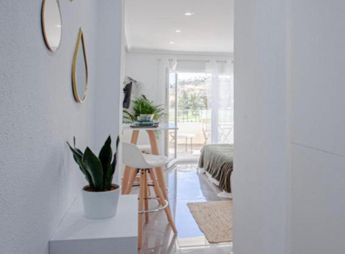 Ole Studio Apartment Rojales Ngoại thất bức ảnh