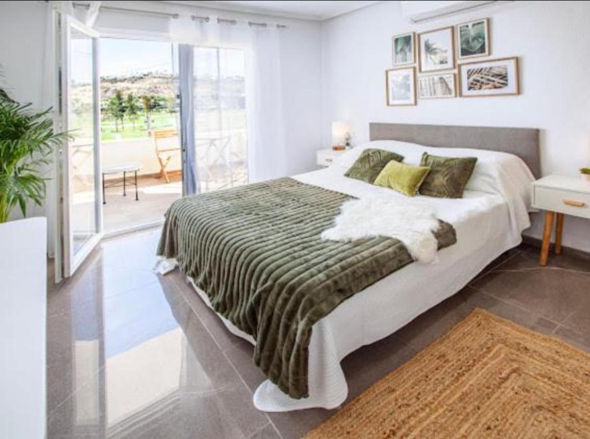 Ole Studio Apartment Rojales Ngoại thất bức ảnh